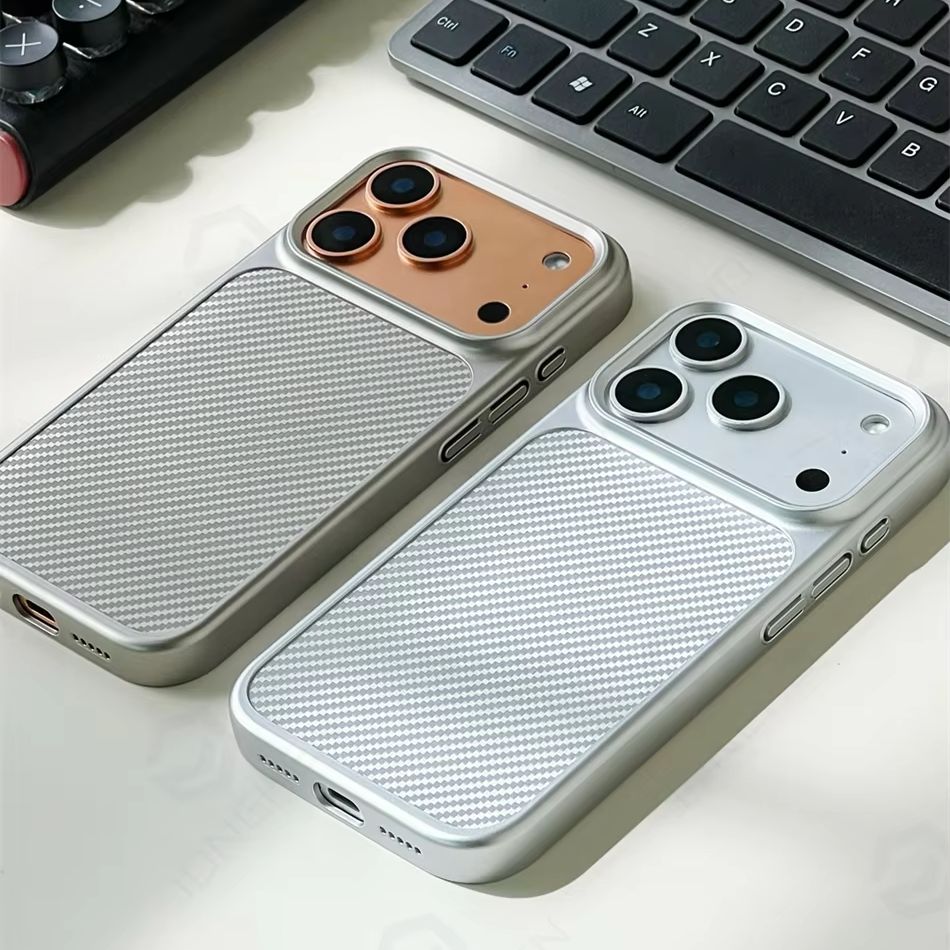 Custodia per armatura opaca co - Matte Frosted Case recensione e prezzo